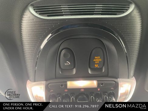 Used 2022 MINI Cooper 4-Door Hardtop image 33