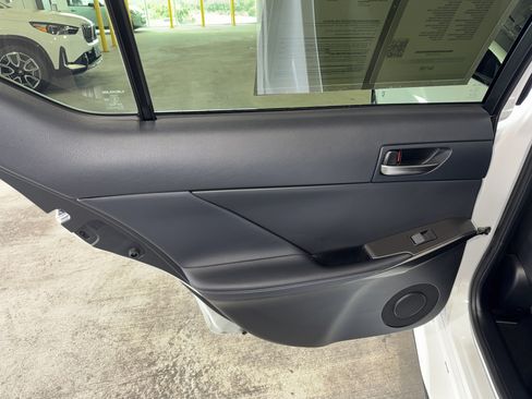 Used 2025 Lexus IS 350 F Sport RWD image 15