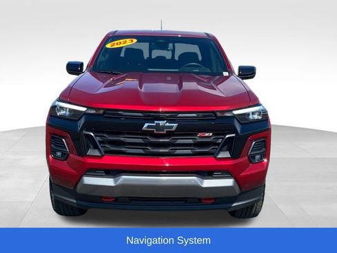 Used 2023 Chevrolet Colorado Z71 w/ Z71 Convenience Package 2 AWD/4WD image 2