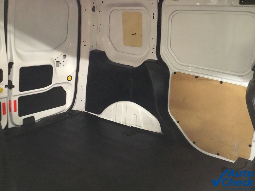 Used 2017 Ford Transit Connect XL FWD image 19