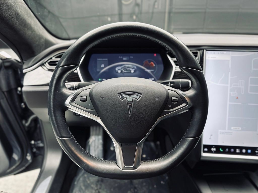 Used 2016 Tesla Model S 90D AWD/4WD image 30
