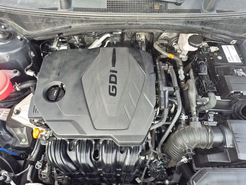 Used 2023 Kia Sportage SX image 18