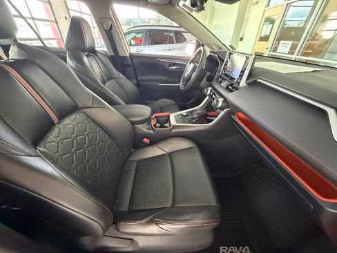 Used 2019 Toyota RAV4 Adventure AWD/4WD image 44