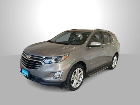 Used 2018 Chevrolet Equinox Premier image 1