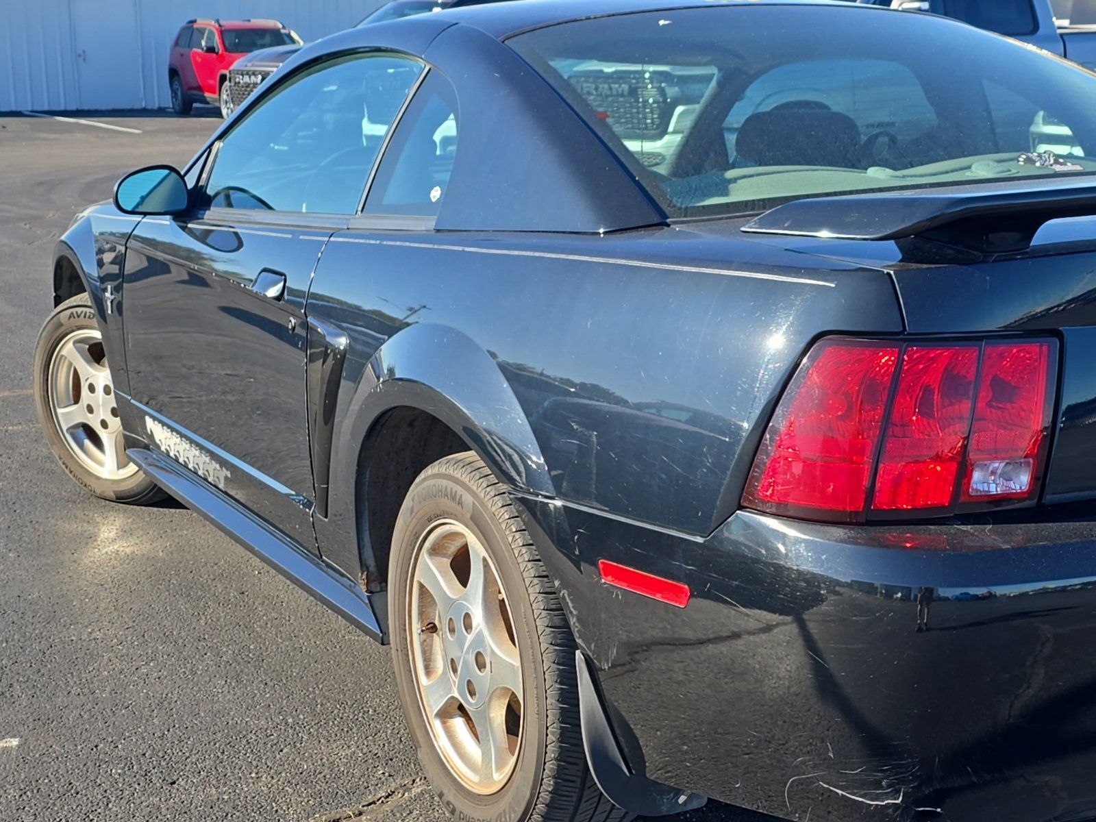 Used 2003 Ford Mustang Coupe RWD image 36