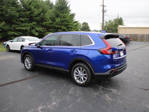 Used 2024 Honda CR-V EX image 4