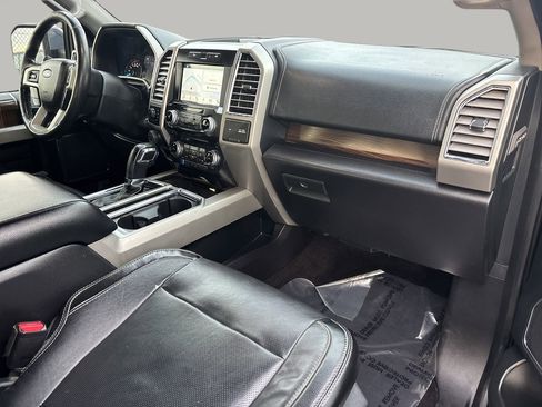 Used 2016 Ford F150 Lariat w/ Equipment Group 502A Luxury image 12