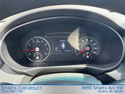 Used 2020 Kia Sorento LX FWD image 14