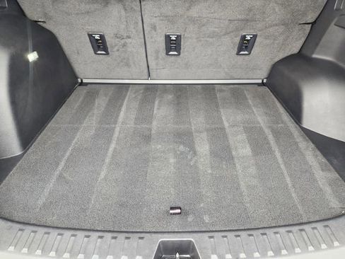 Used 2025 Chevrolet Equinox ACTIV w/ Safety and Technology Package FWD image 32