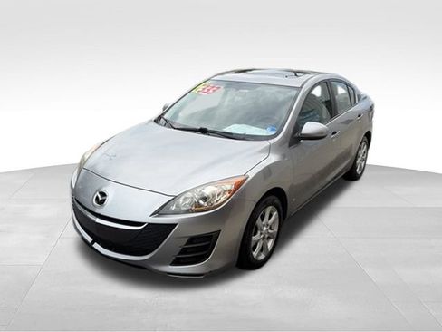 Used 2010 MAZDA MAZDA3 i Touring FWD image 29