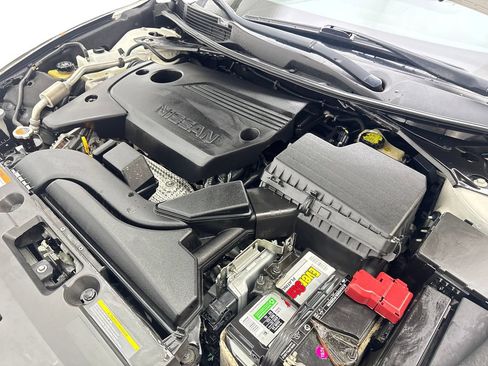 Used 2017 Nissan Altima 2.5 SV FWD image 73
