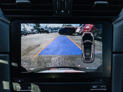 Used 2019 Porsche 911 Carrera image 20