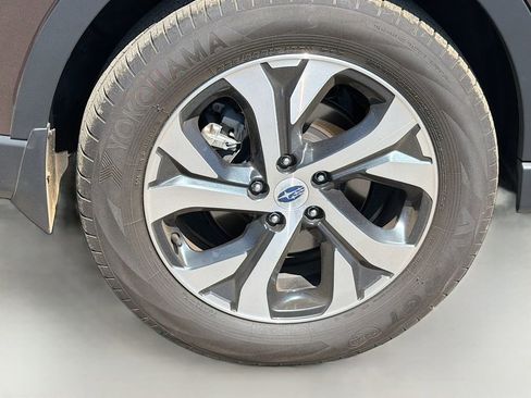 Used 2021 Subaru Outback Limited w/ Popular Package #2 AWD/4WD image 9