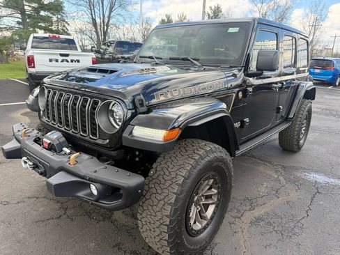 Used 2025 Jeep Wrangler Unlimited Rubicon 392 AWD/4WD image 7