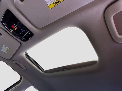 Used 2024 Hyundai Santa Fe Limited image 15