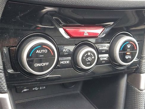 Certified 2023 Subaru Forester Limited image 29