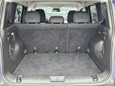 Used 2019 Jeep Renegade Latitude w/ Cold Weather Group image 23