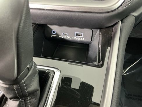 Used 2023 Subaru Legacy Premium image 31