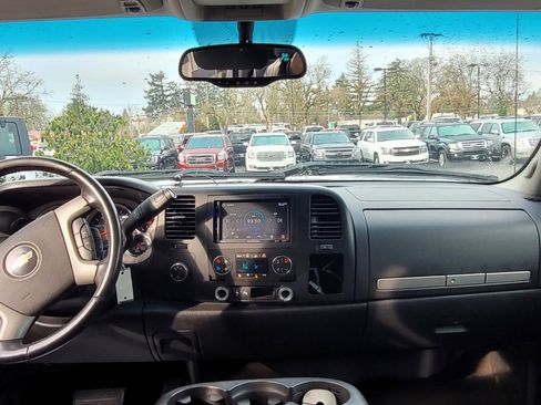 Used 2008 Chevrolet Silverado 2500 LT w/ 1LT Convenience Package image 10