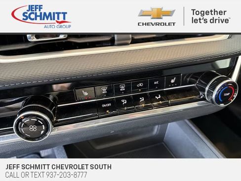 Certified 2025 Chevrolet Equinox LT image 28