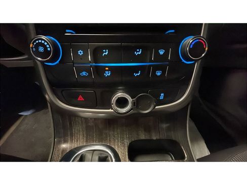 Used 2015 Chevrolet Malibu LT w/ Power Convenience Package image 14