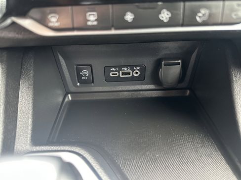 Used 2024 Nissan Sentra SR image 18