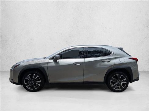 Used 2021 Lexus UX 200 w/ Premium Package FWD image 9