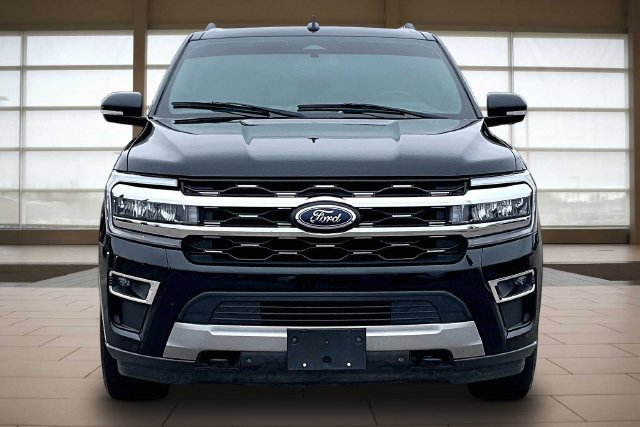 Used 2023 Ford Expedition Max Limited AWD/4WD image 3
