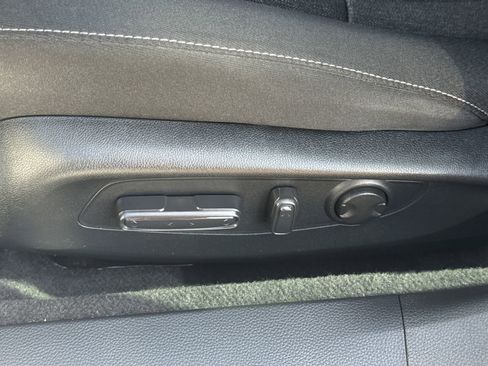 Used 2023 Honda Accord EX image 17