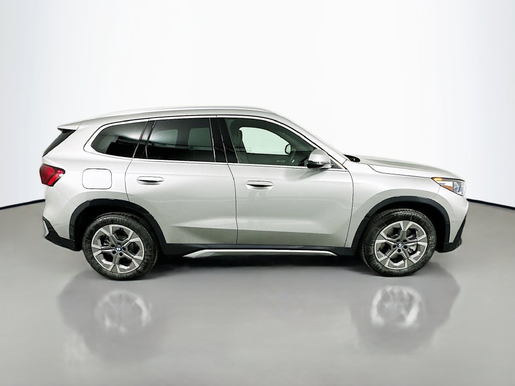 Used 2026 BMW X1 xDrive28i w/ Convenience Package AWD/4WD image 4
