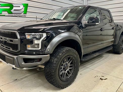 Used 2018 Ford F150 Raptor w/ Equipment Group 802A Luxury AWD/4WD image 1