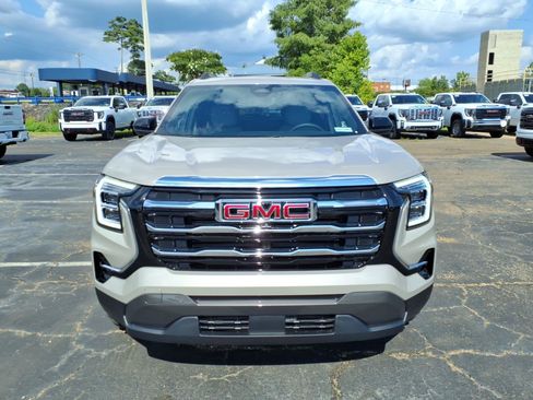 New 2026 GMC Terrain Elevation w/ Elevation Premium Package FWD image 2