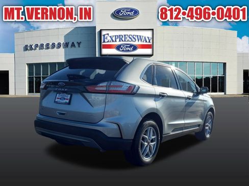 Used 2024 Ford Edge SEL AWD/4WD image 7