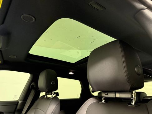 New 2026 Land Rover Range Rover Evoque S AWD/4WD image 15