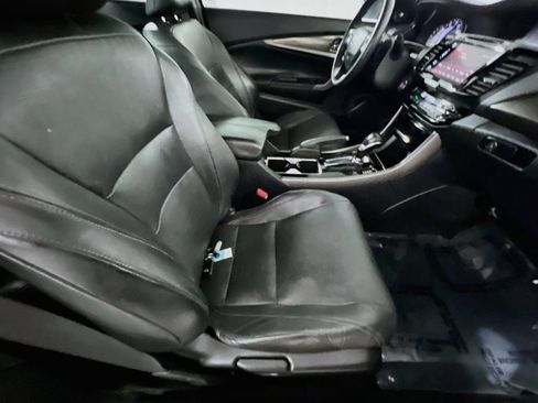 Used 2017 Honda Accord EX-L image 31