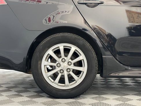 Used 2011 Mitsubishi Lancer ES image 30