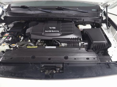 Used 2019 Nissan Titan SV w/ SV Convenience Package image 47