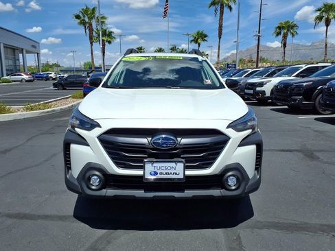 Used 2024 Subaru Outback Premium AWD/4WD image 9