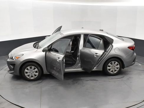 Used 2023 Kia Rio S image 7