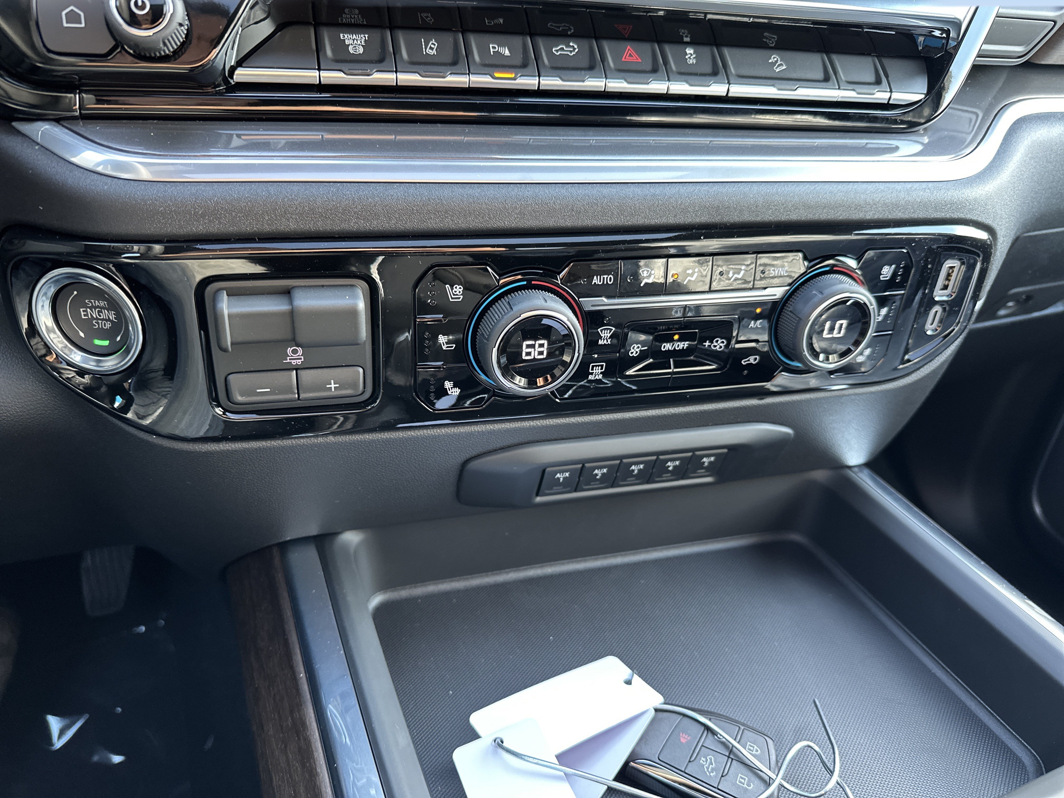 New 2026 Chevrolet Silverado 2500 High Country w/ High Country Premium Package AWD/4WD image 16