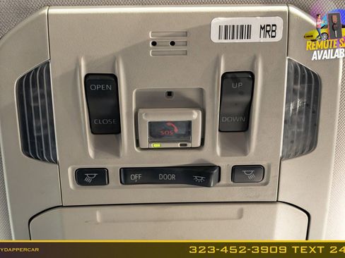 Used 2020 Toyota Highlander XLE image 26