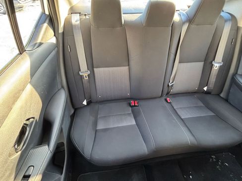 Used 2025 Nissan Sentra SV image 38