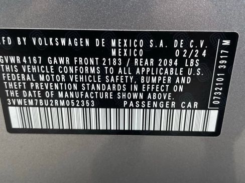 Used 2024 Volkswagen Jetta SE FWD image 29