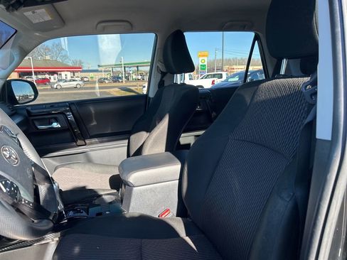 Used 2023 Toyota 4Runner TRD Off-Road image 11