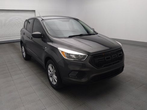 Used 2017 Ford Escape SE FWD image 13