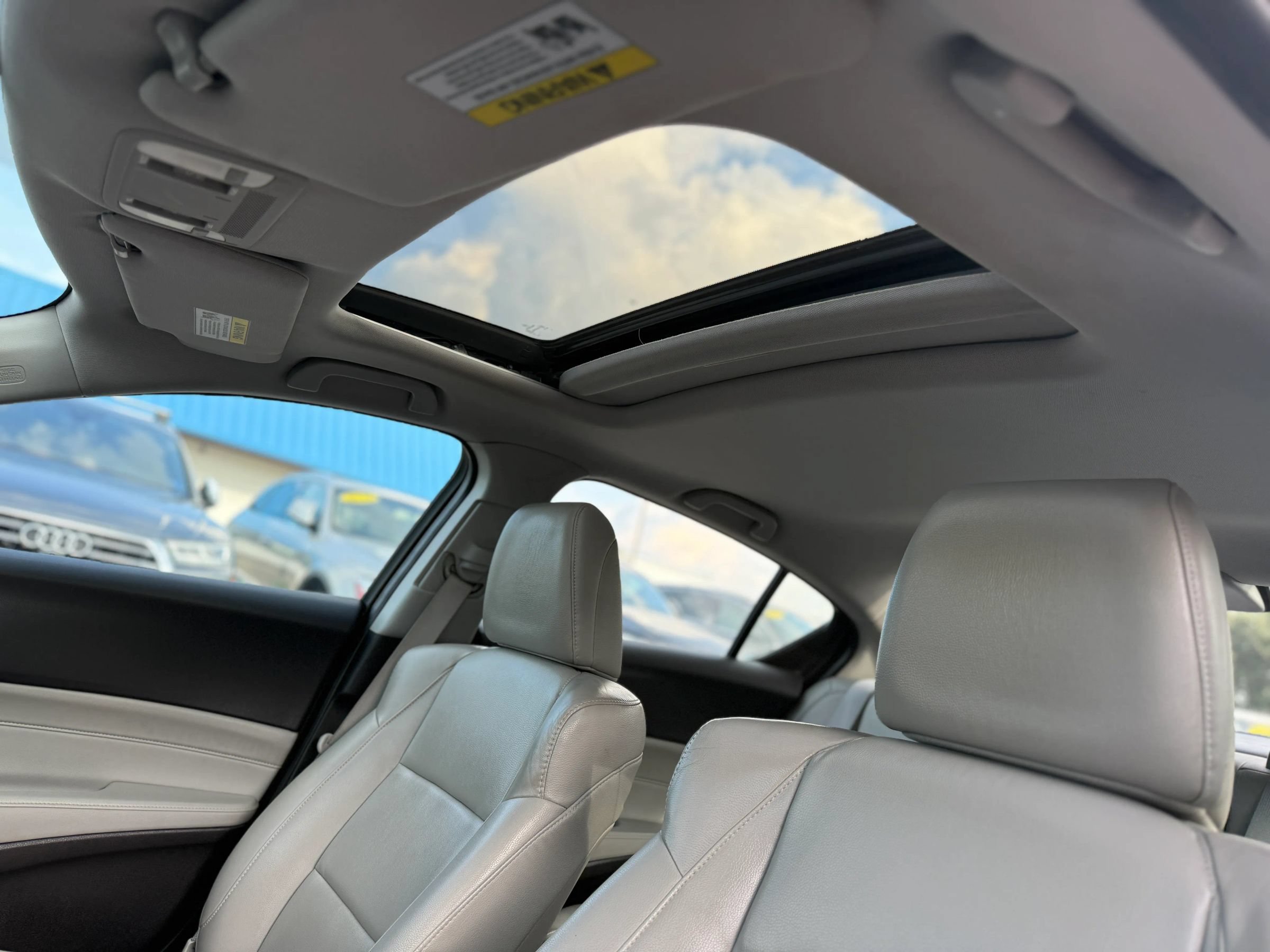 Used 2017 Acura ILX FWD image 20