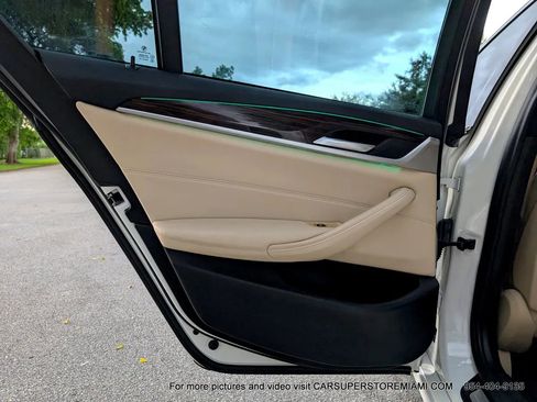 Used 2018 BMW 530i image 37