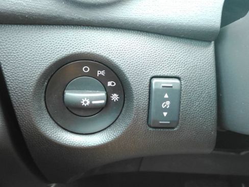 Used 2019 Ford Fiesta SE FWD image 29