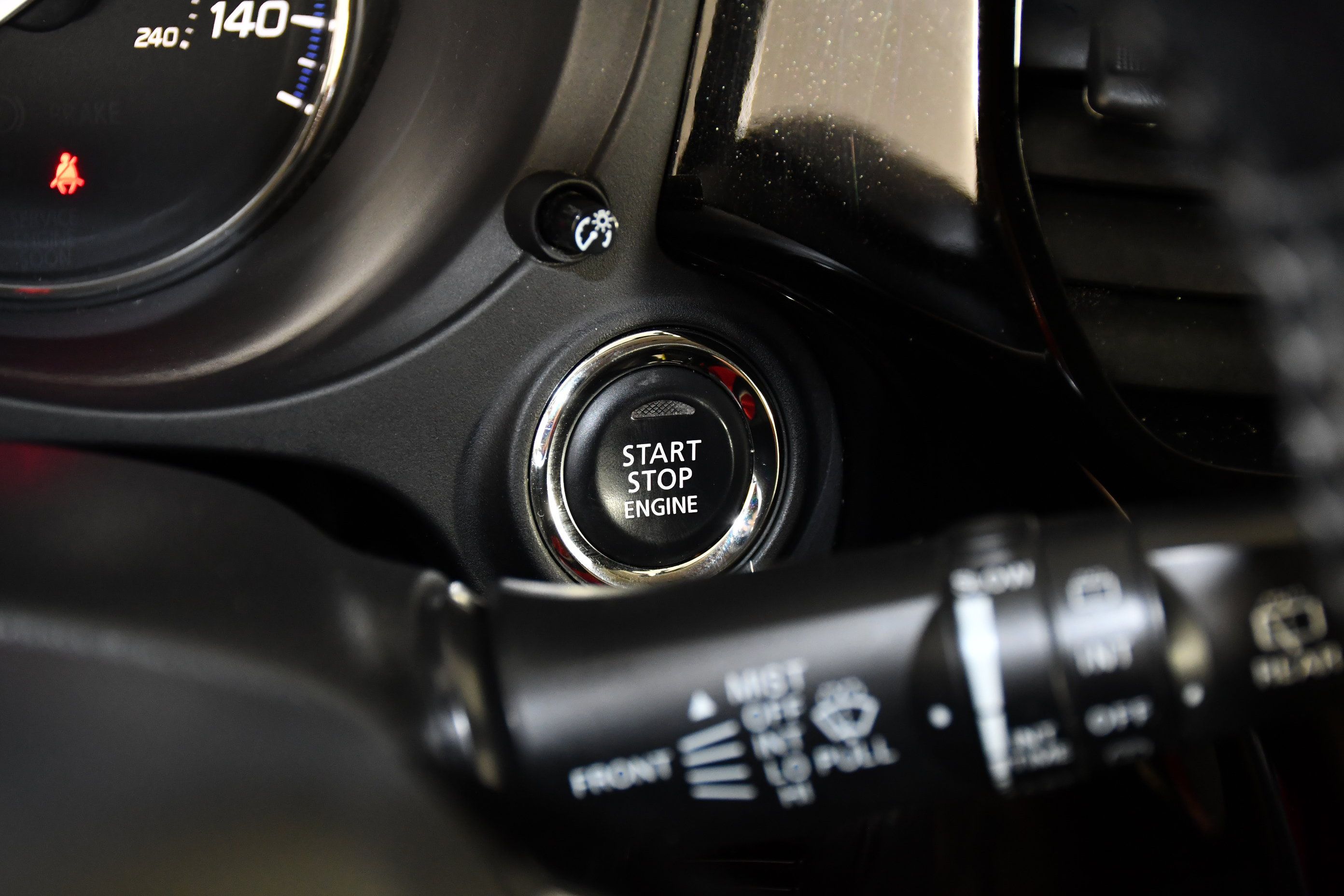 Used 2019 Mitsubishi Outlander SE AWD/4WD image 16