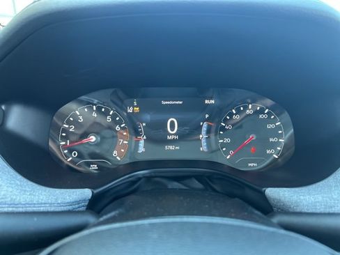 Used 2023 Jeep Compass Latitude AWD/4WD image 13